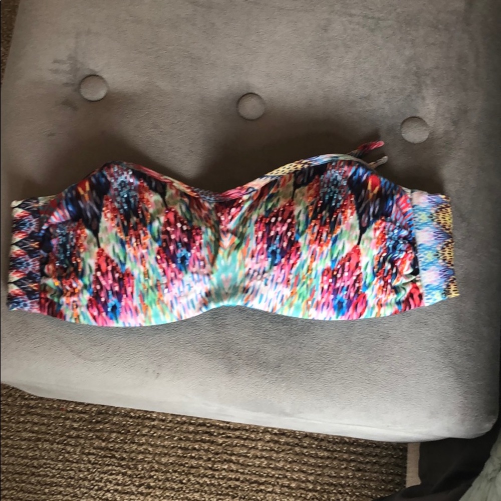 Pily Q bikini top
